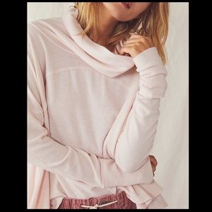 Free People Cozy Time Funnel Top ♥️
